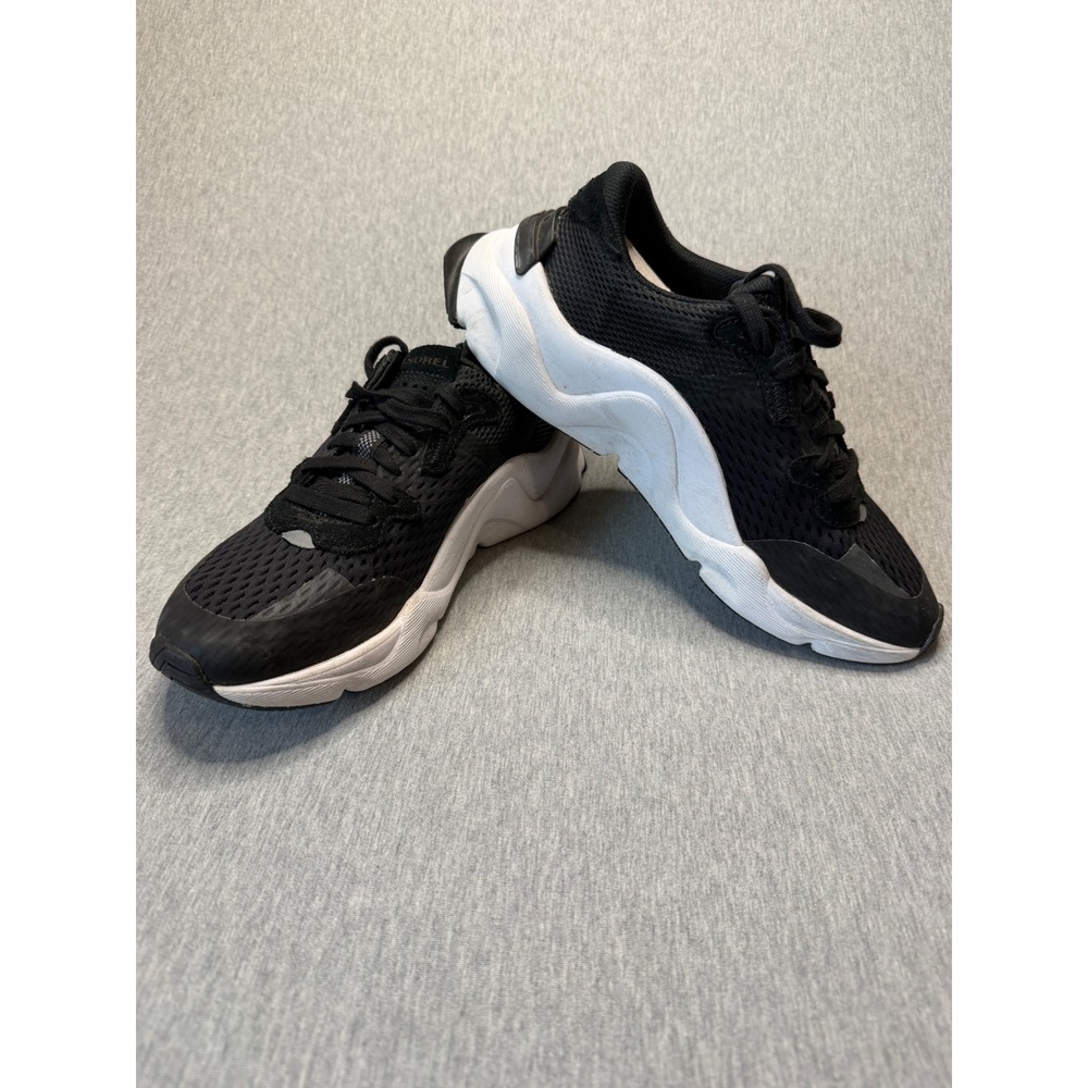 Sorel Kinetic RNEGD Lace Womens Sneakers Black White NL4145-010 Size 8.5